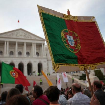 Πορτογαλία: Στο Συνταγματικό Δικαστήριο για τα νέα μέτρα λιτότητας
