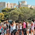 Τα βλέμματα όλων στην τουριστική κίνηση το 2015 λόγω της κρίσης στην ευρωζώνη