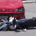 Ηράκλειο: Τραυματίας μετά από τροχαίο ατύχημα με αυτοκίνητο και μηχανή