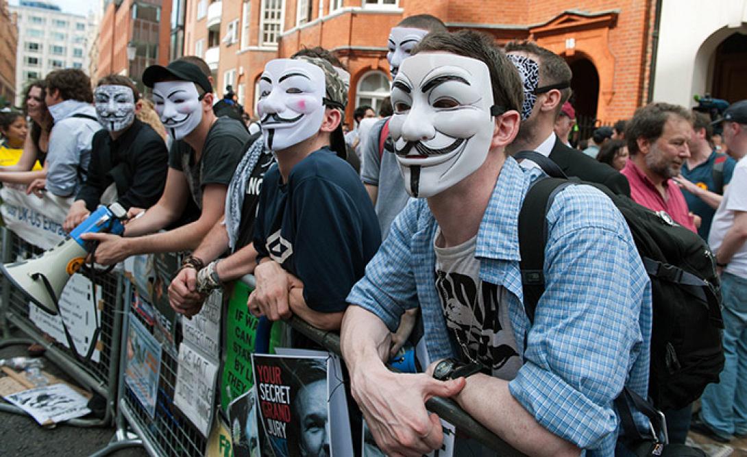 Million Mask March: Οι Anonymous διαδηλώνουν